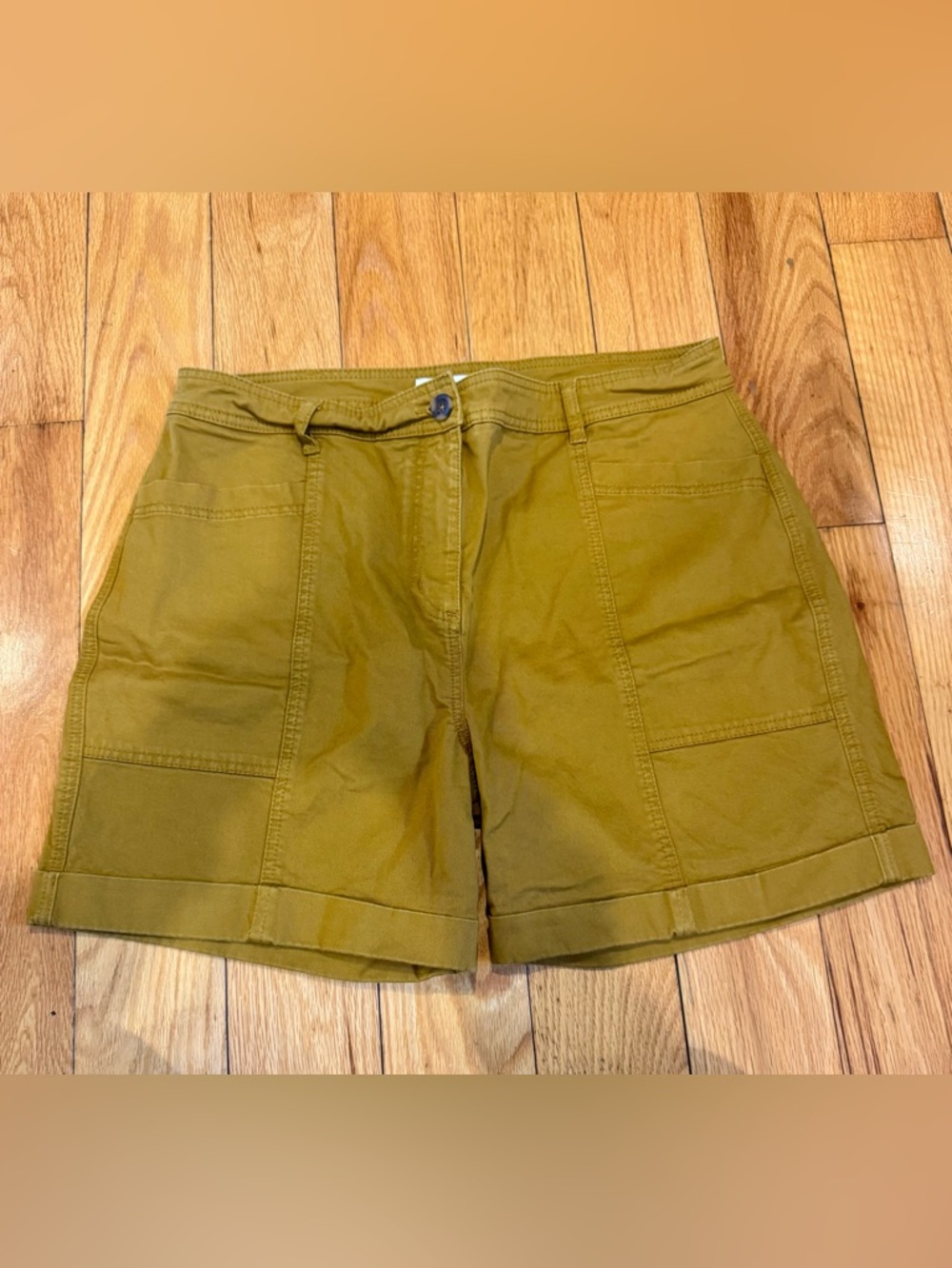 Boden Olive Green Cargo Shorts